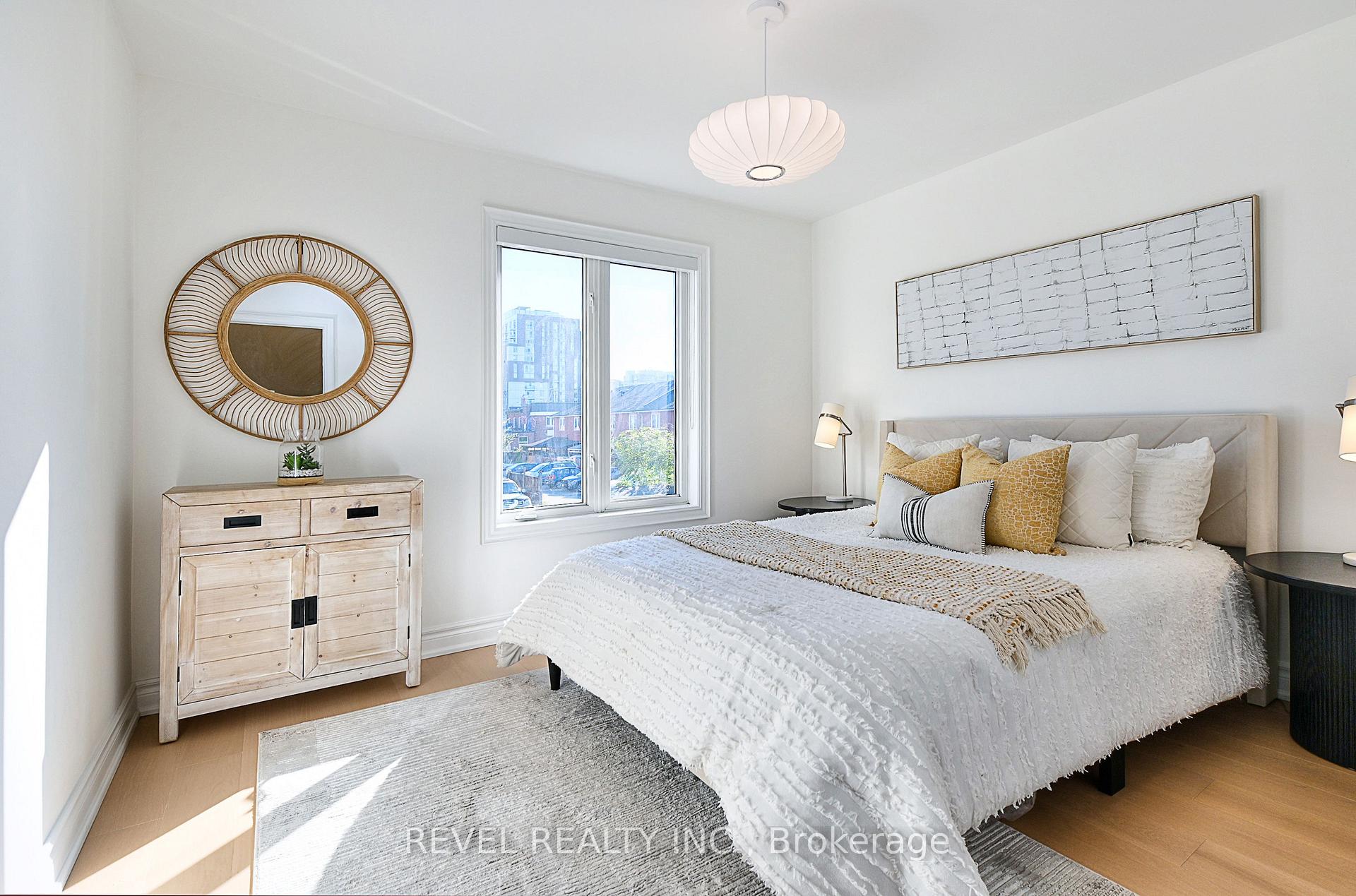 Photo 9 of 399 Perth Avenue, Toronto, Dovercourt-Wallace Emerson-Junction — HOMEH