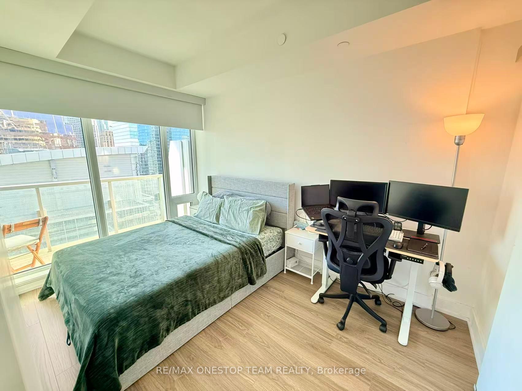 Photo 8 of Unit 2607, 197 Yonge Street, Toronto, Church-Yonge Corridor — HOMEH