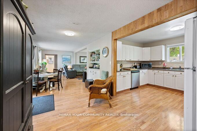 Photo 13 of 781 Edward Street, Innisfil, Rural Innisfil — HOMEH
