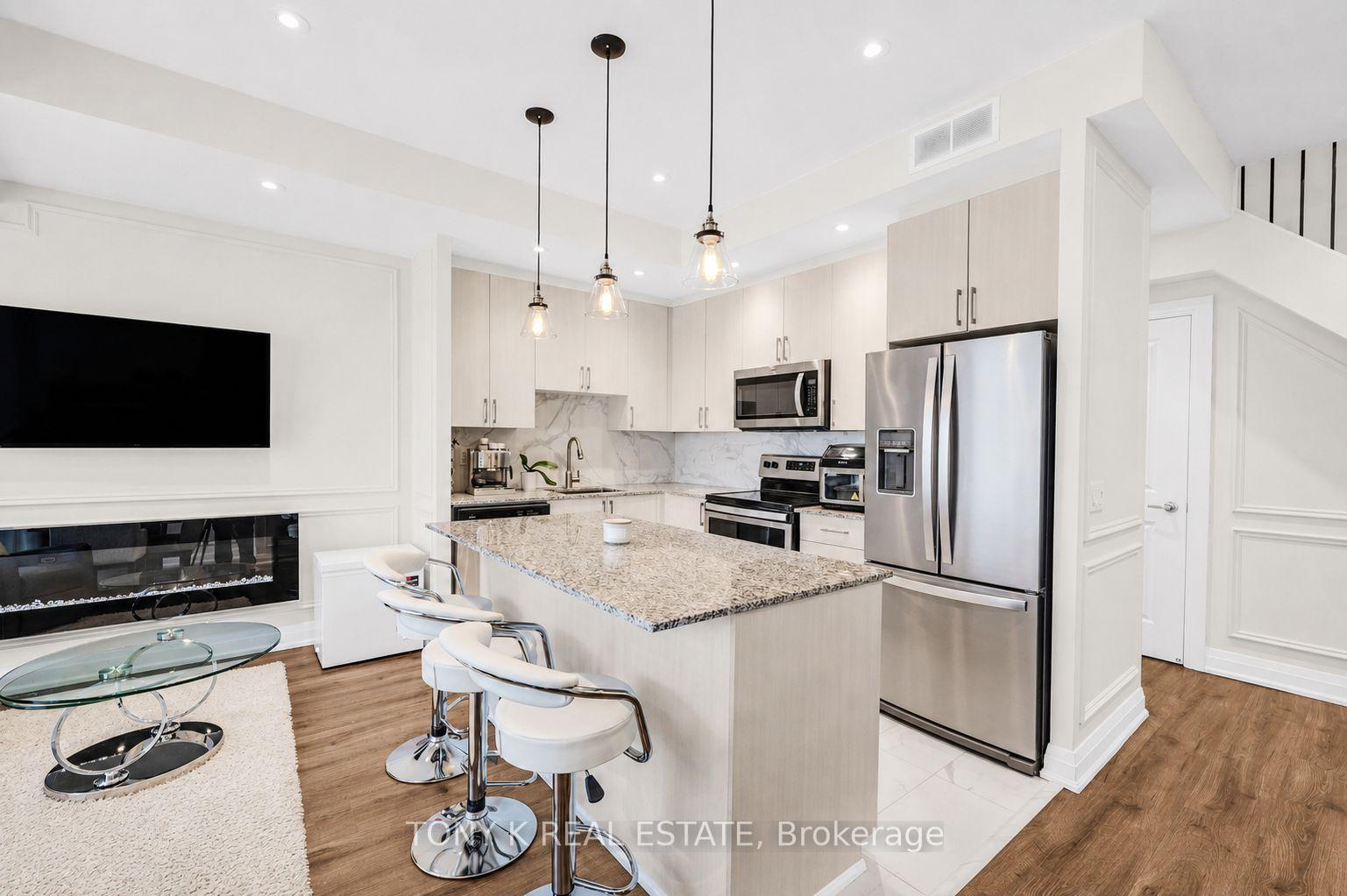 Photo 3 of Unit A203, 5309 Highway 7, Vaughan, Vaughan Grove — HOMEH