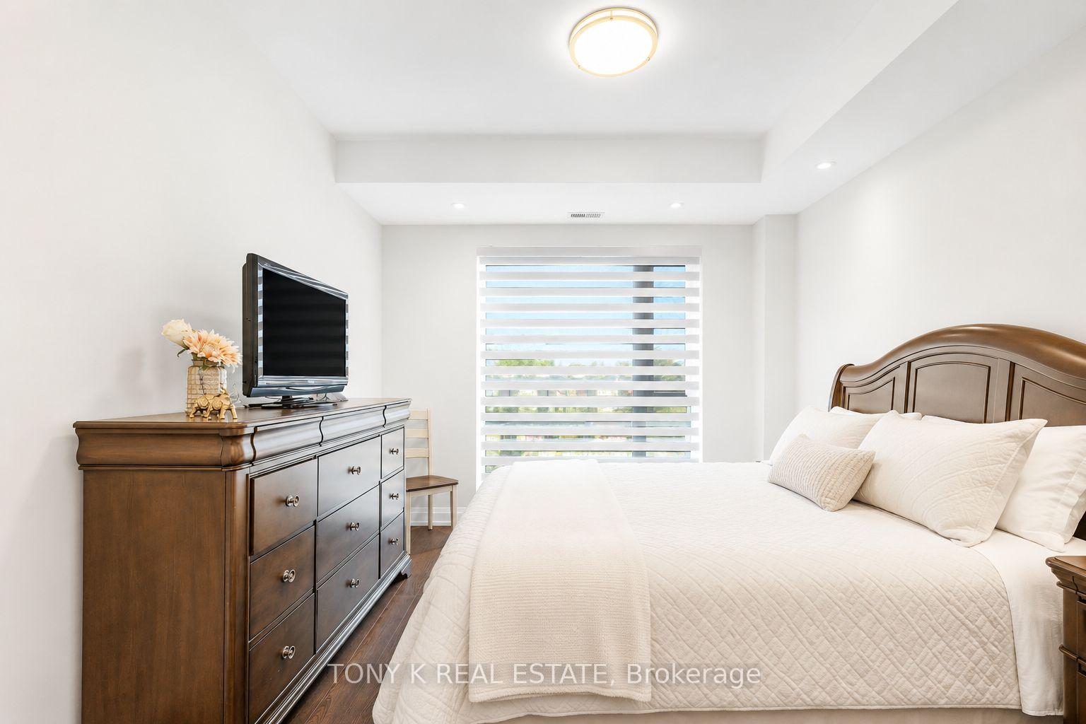 Photo 7 of Unit A203, 5309 Highway 7, Vaughan, Vaughan Grove — HOMEH