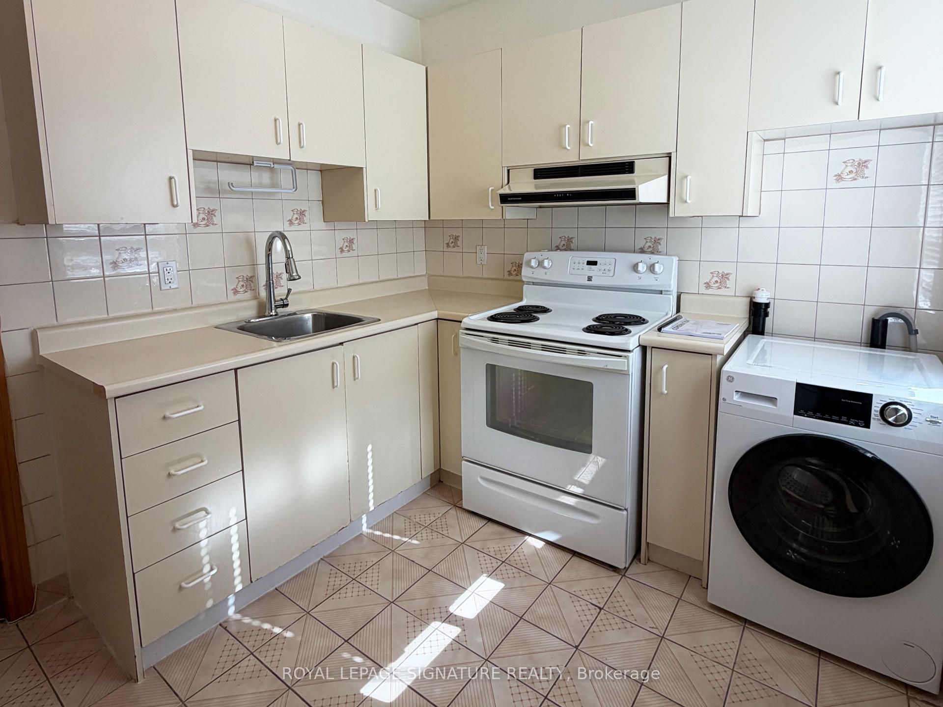 Photo 1 of Unit 2nd Flr, 455 B Danforth Avenue, Toronto, North Riverdale — HOMEH