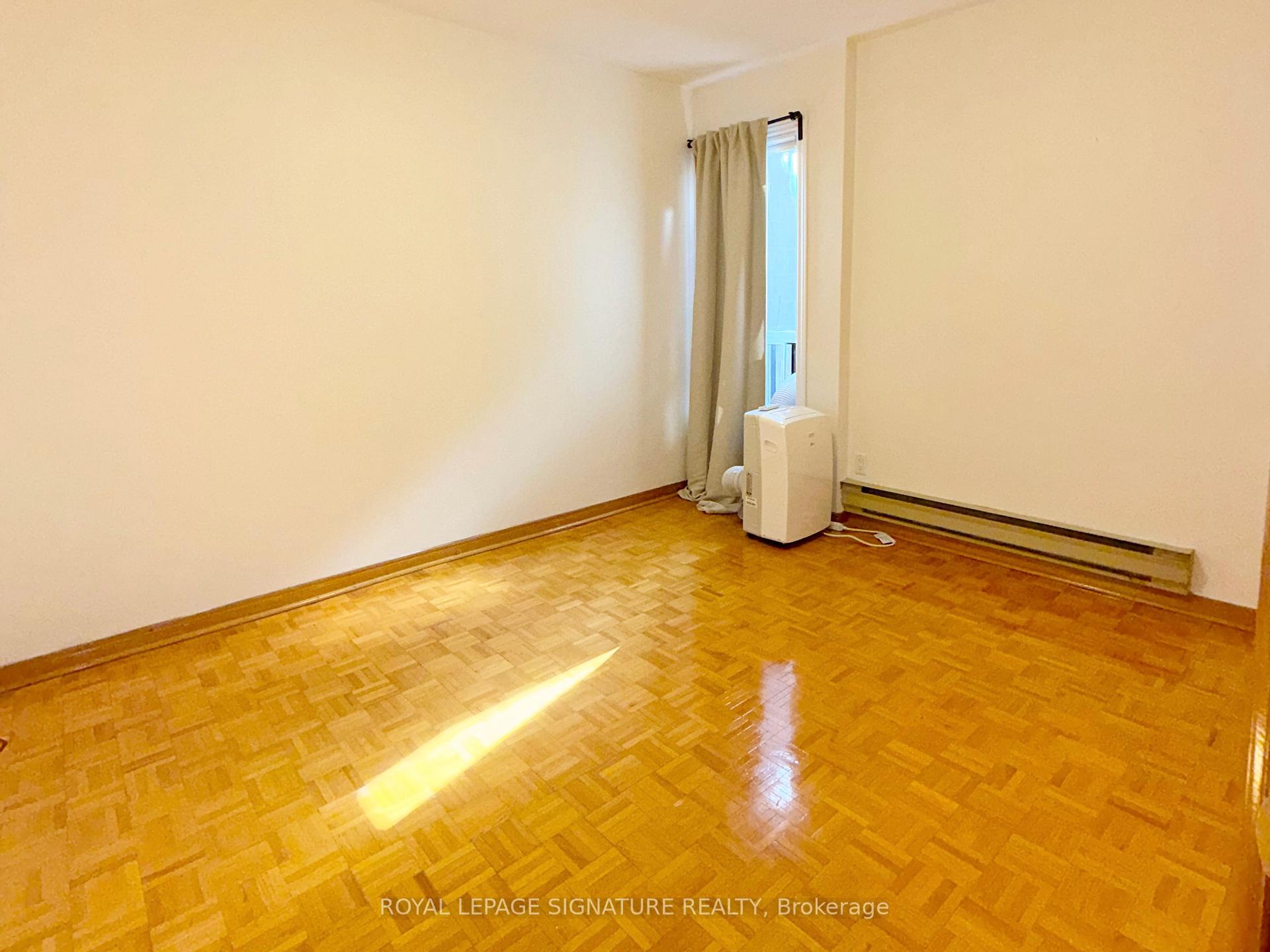 Photo 14 of Unit 2nd Flr, 455 B Danforth Avenue, Toronto, North Riverdale — HOMEH