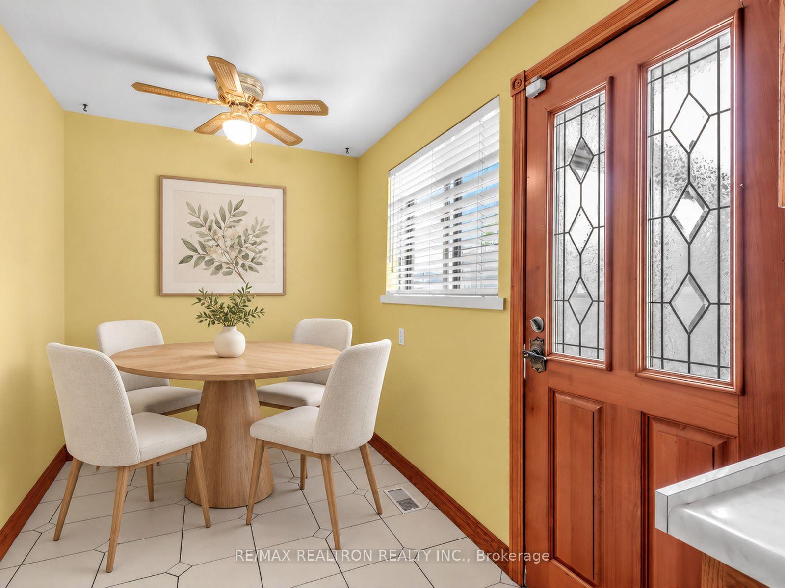 Photo 35 of 91 Spenvalley Drive, North York, Glenfield-Jane Heights — HOMEH