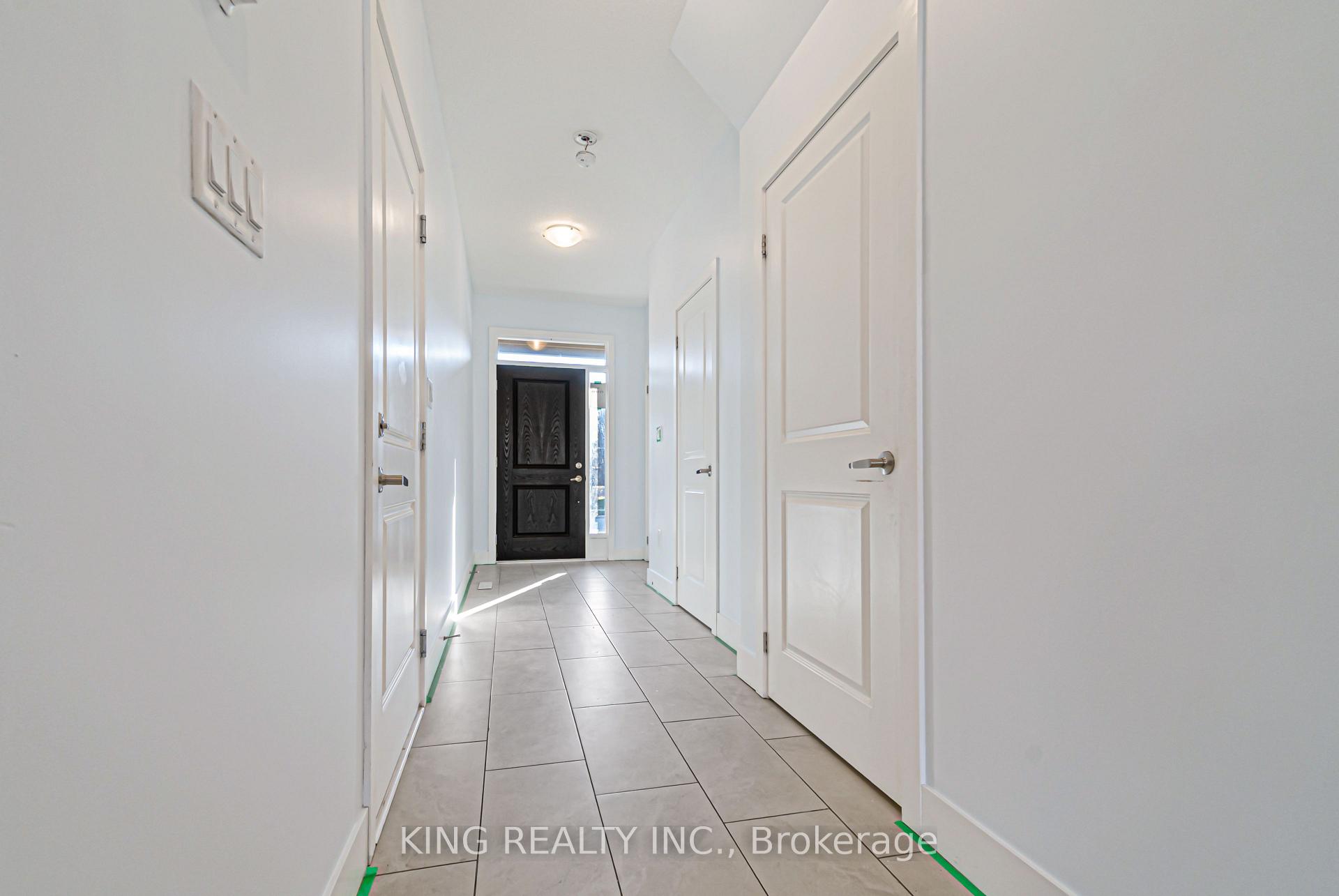 Photo 5 of 705 Chelton Road, London, South U — HOMEH