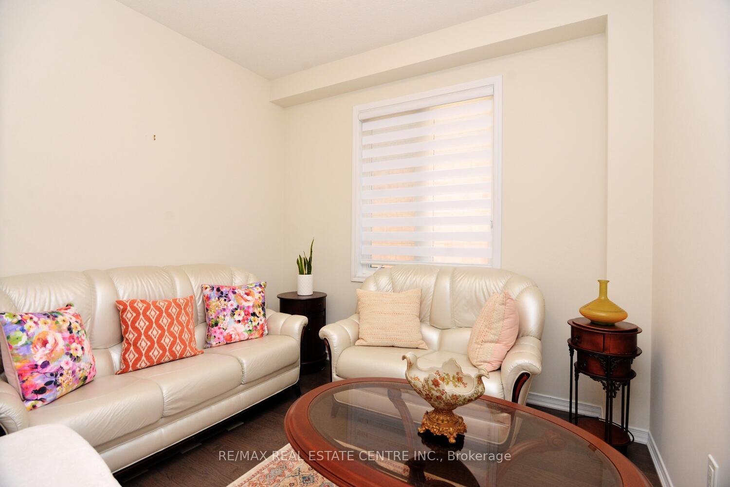 Photo 19 of 55 Magdalena Street, Hamilton, Stoney Creek Mountain — HOMEH