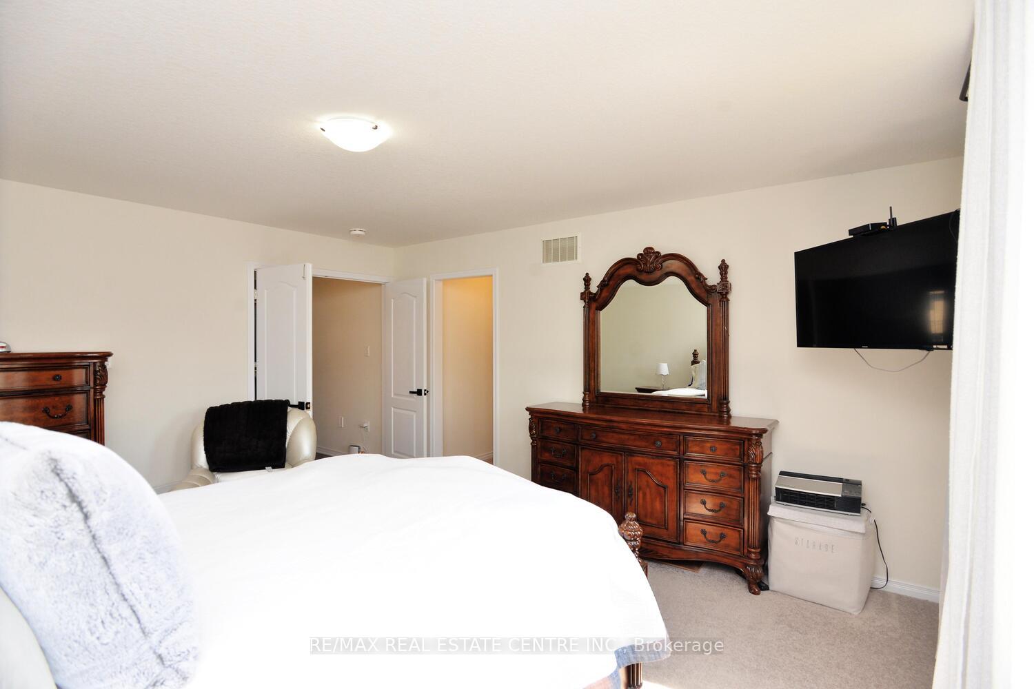 Photo 36 of 55 Magdalena Street, Hamilton, Stoney Creek Mountain — HOMEH