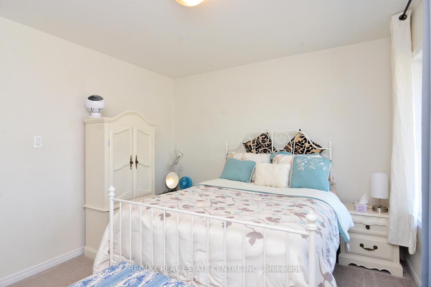 Photo 42 of 55 Magdalena Street, Hamilton, Stoney Creek Mountain — HOMEH