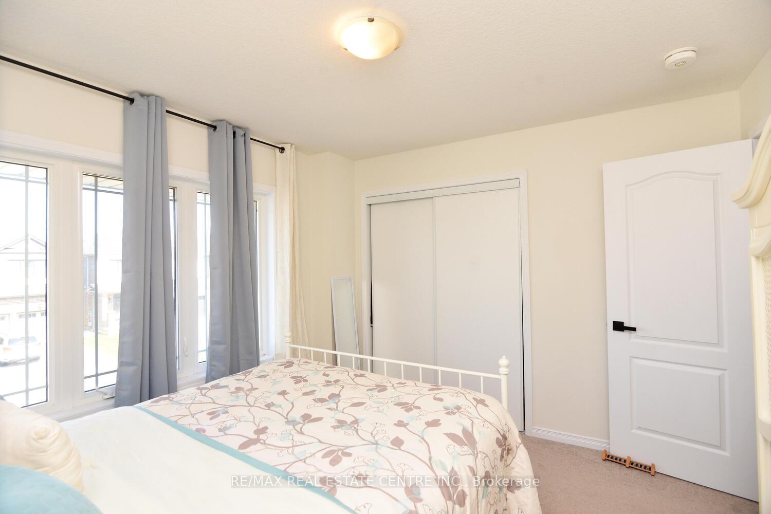 Photo 43 of 55 Magdalena Street, Hamilton, Stoney Creek Mountain — HOMEH