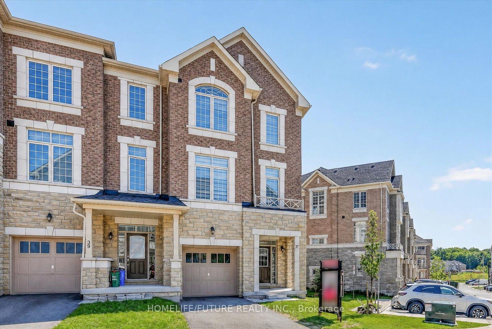 Photo 2 of 37 Andress Way, Markham, Cedarwood — HOMEH