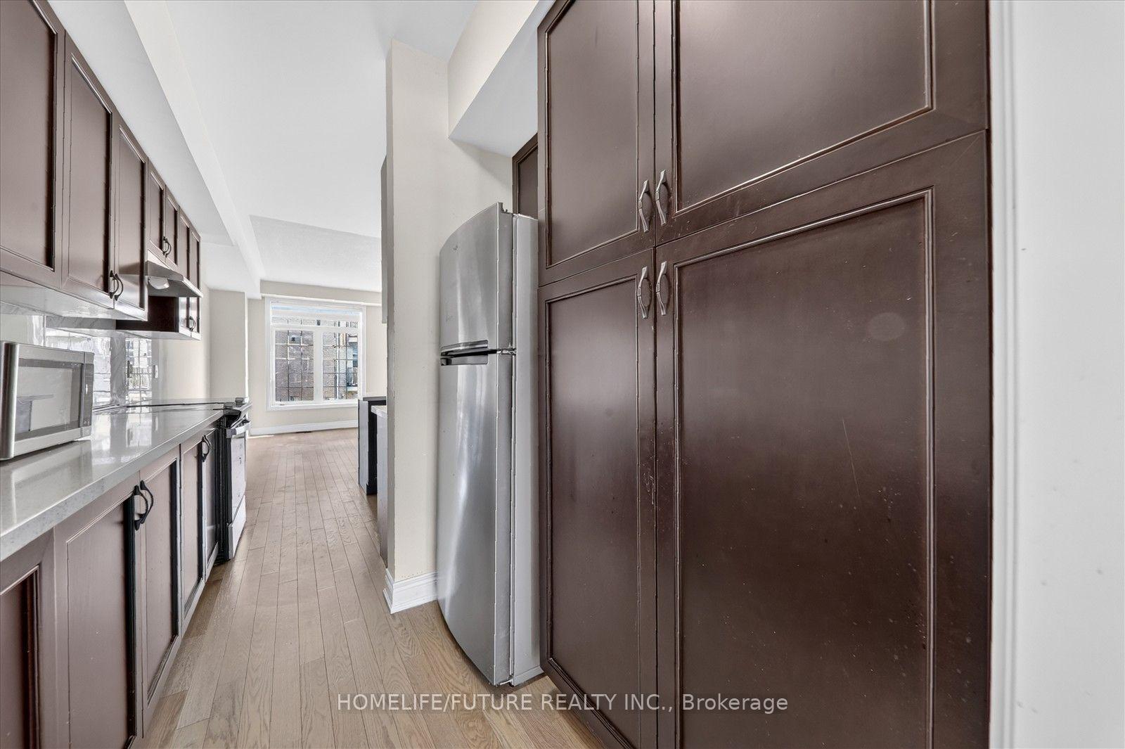 Photo 17 of 37 Andress Way, Markham, Cedarwood — HOMEH