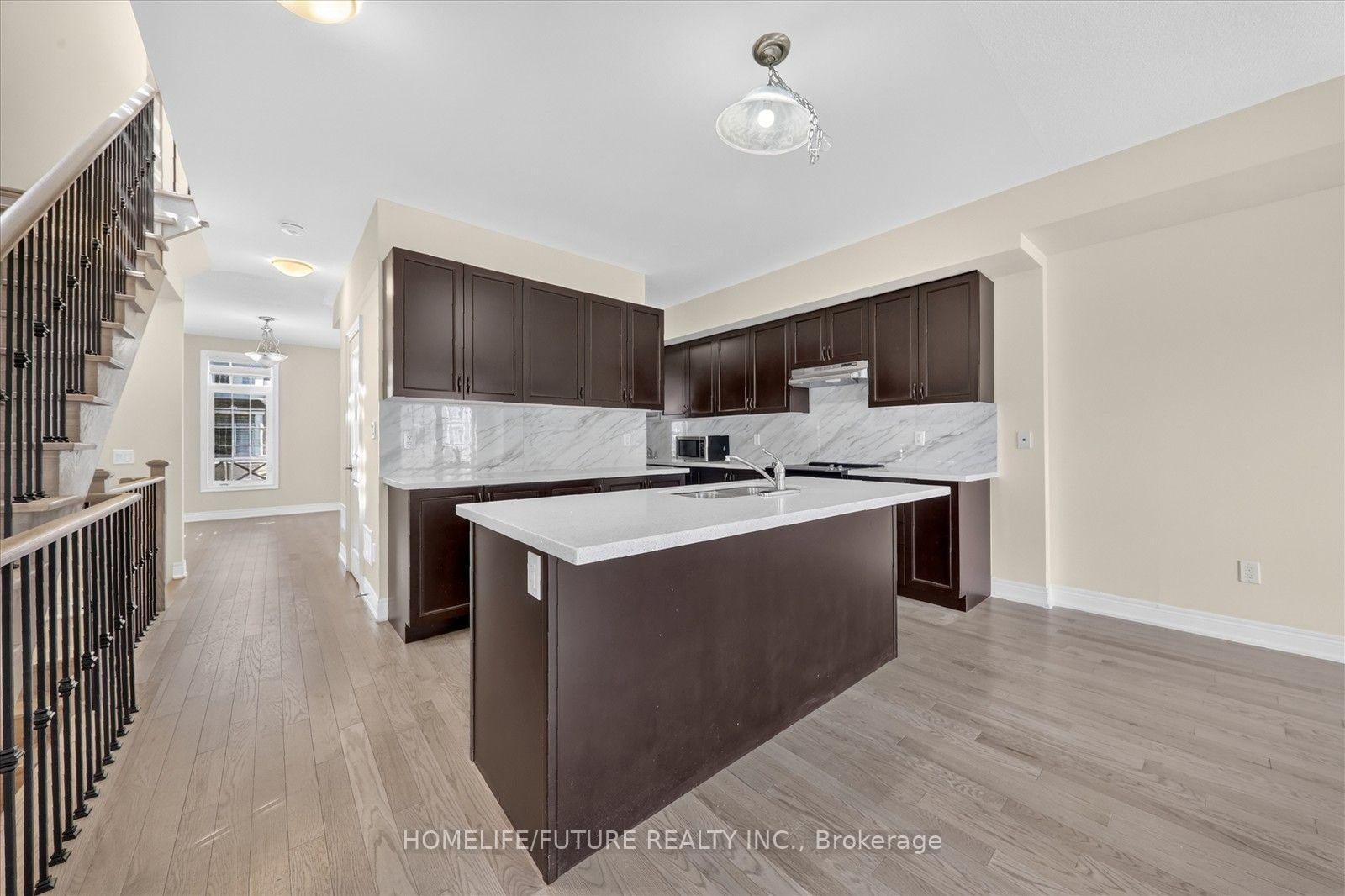 Photo 20 of 37 Andress Way, Markham, Cedarwood — HOMEH