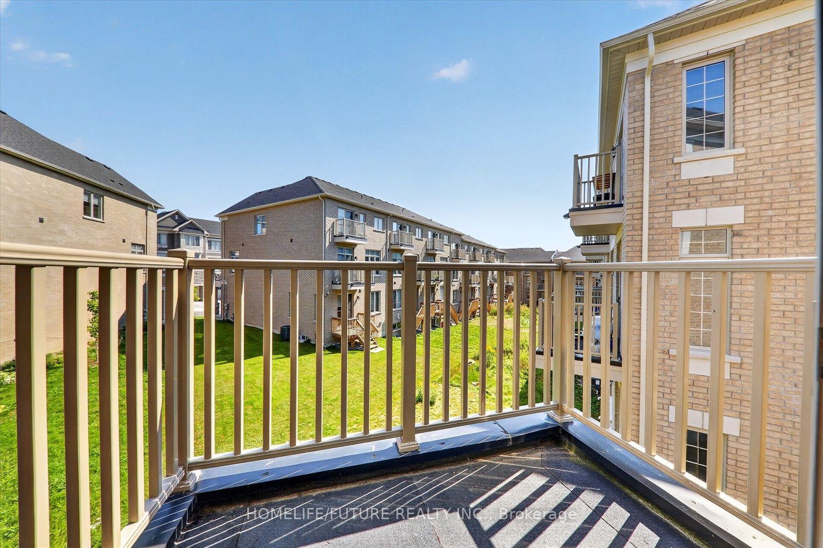 Photo 25 of 37 Andress Way, Markham, Cedarwood — HOMEH