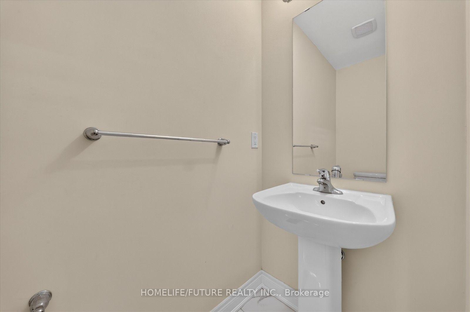 Photo 26 of 37 Andress Way, Markham, Cedarwood — HOMEH