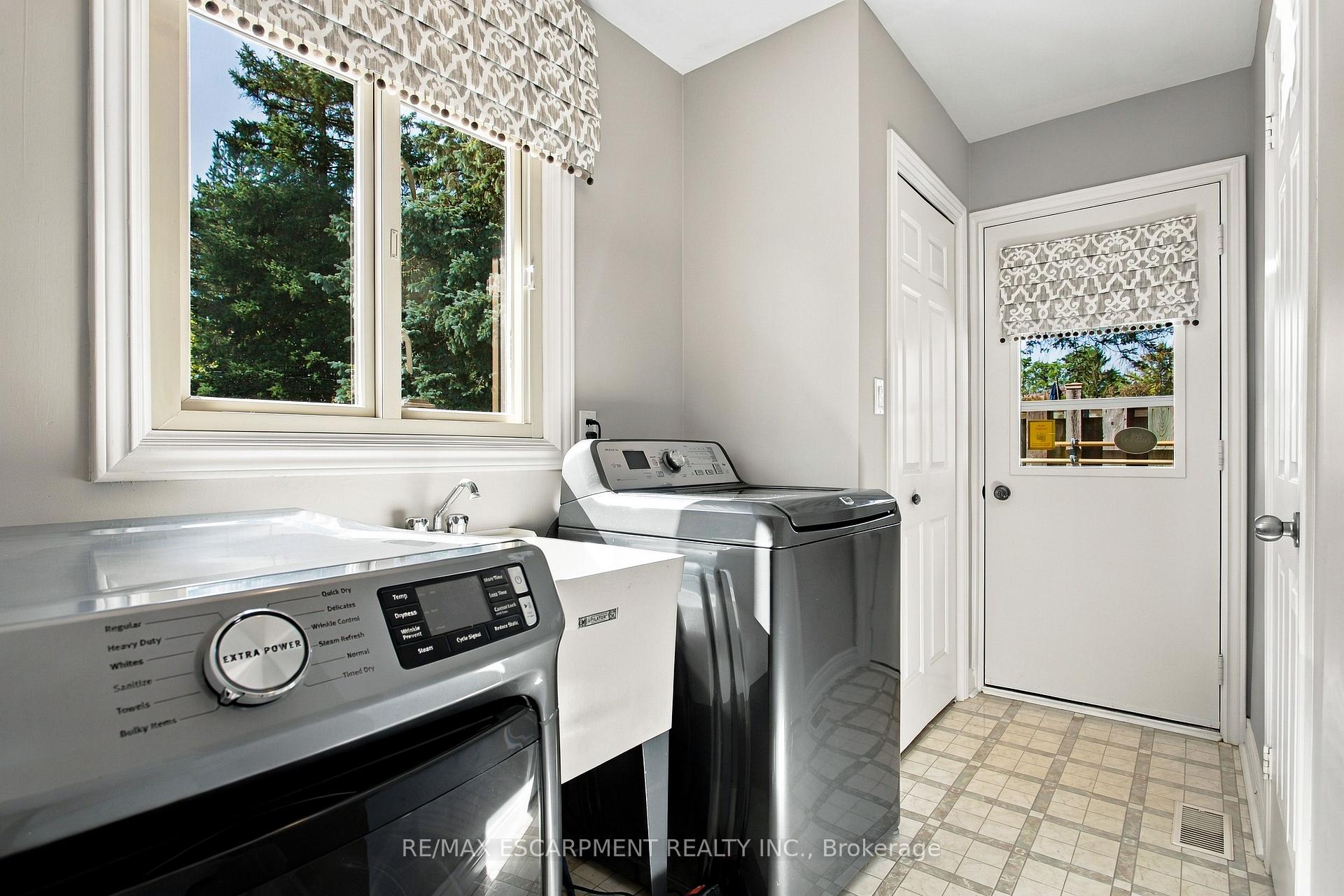 Photo 20 of 23 Cullum Drive, Hamilton, Carlisle — HOMEH
