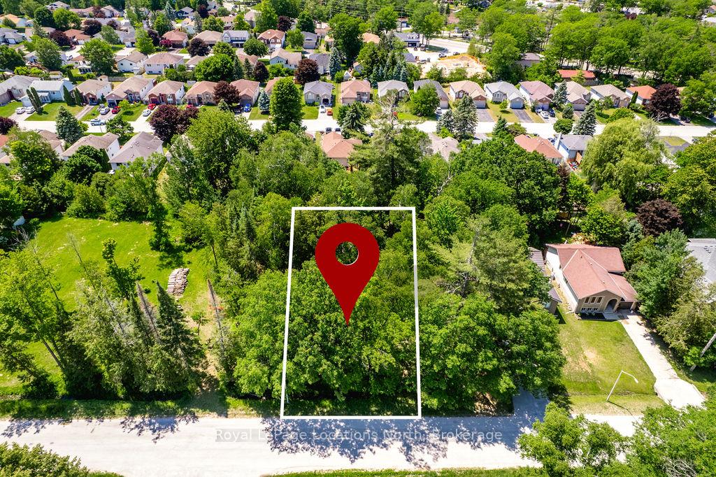 Photo 3 of 88 Smallman Drive, Wasaga Beach — HOMEH