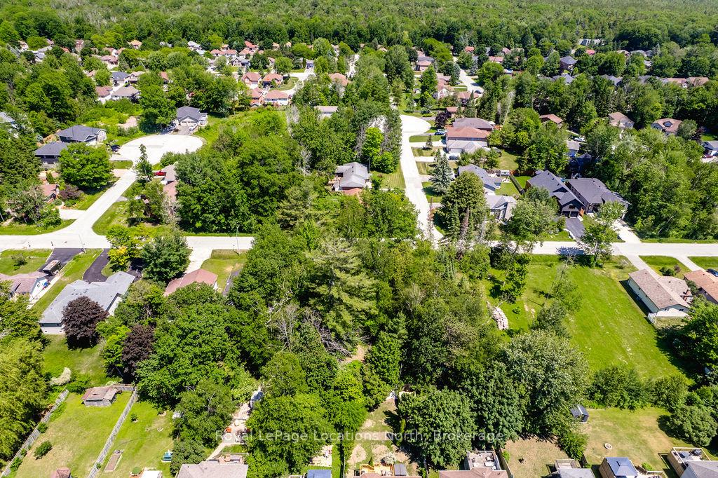 Photo 6 of 88 Smallman Drive, Wasaga Beach — HOMEH