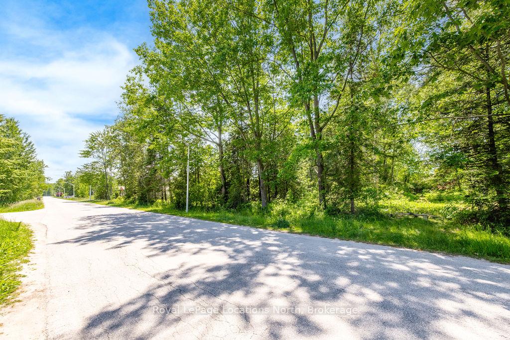 Photo 8 of 88 Smallman Drive, Wasaga Beach — HOMEH