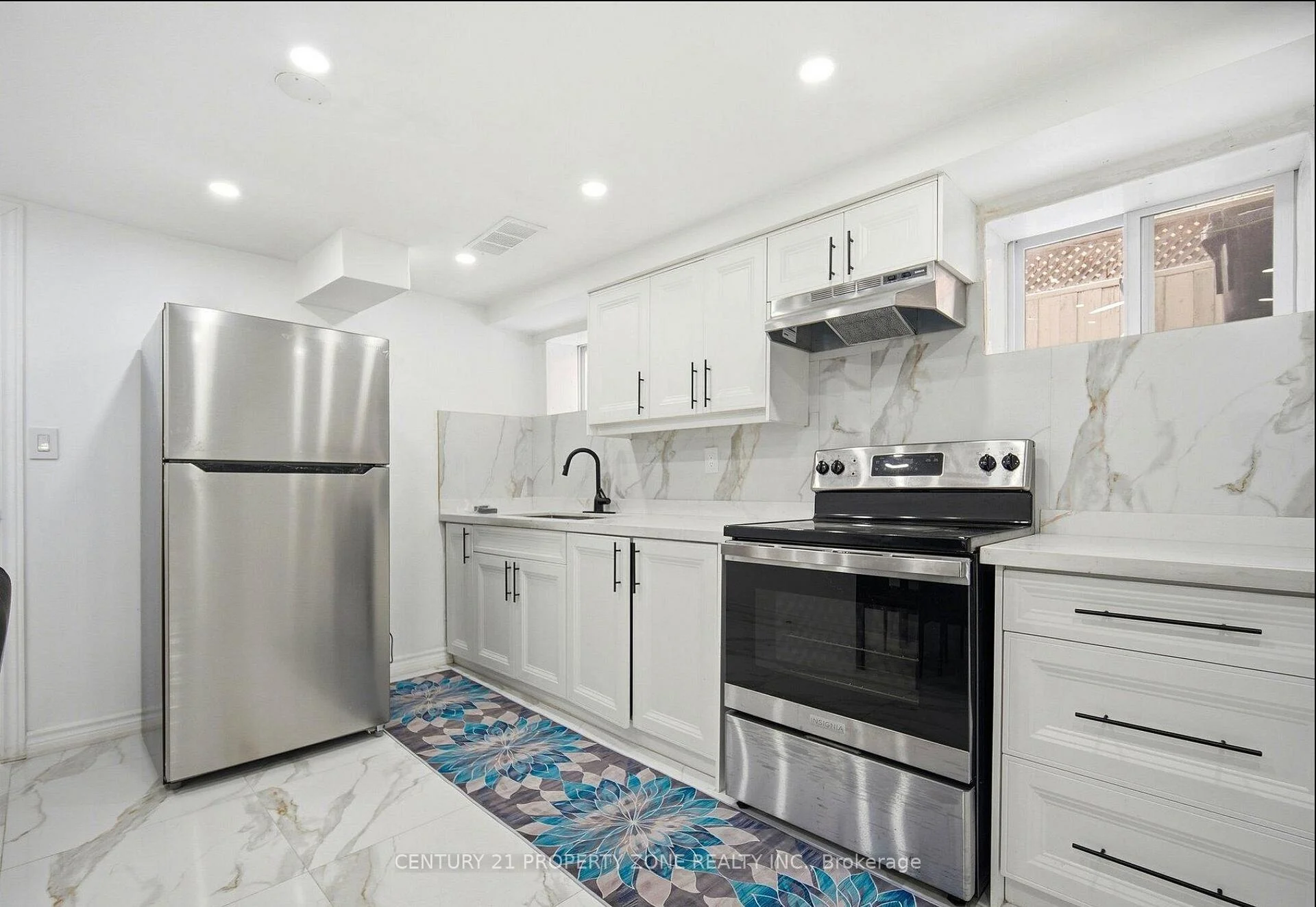 Photo 6 of 25 Abell Drive, Brampton, Madoc — HOMEH