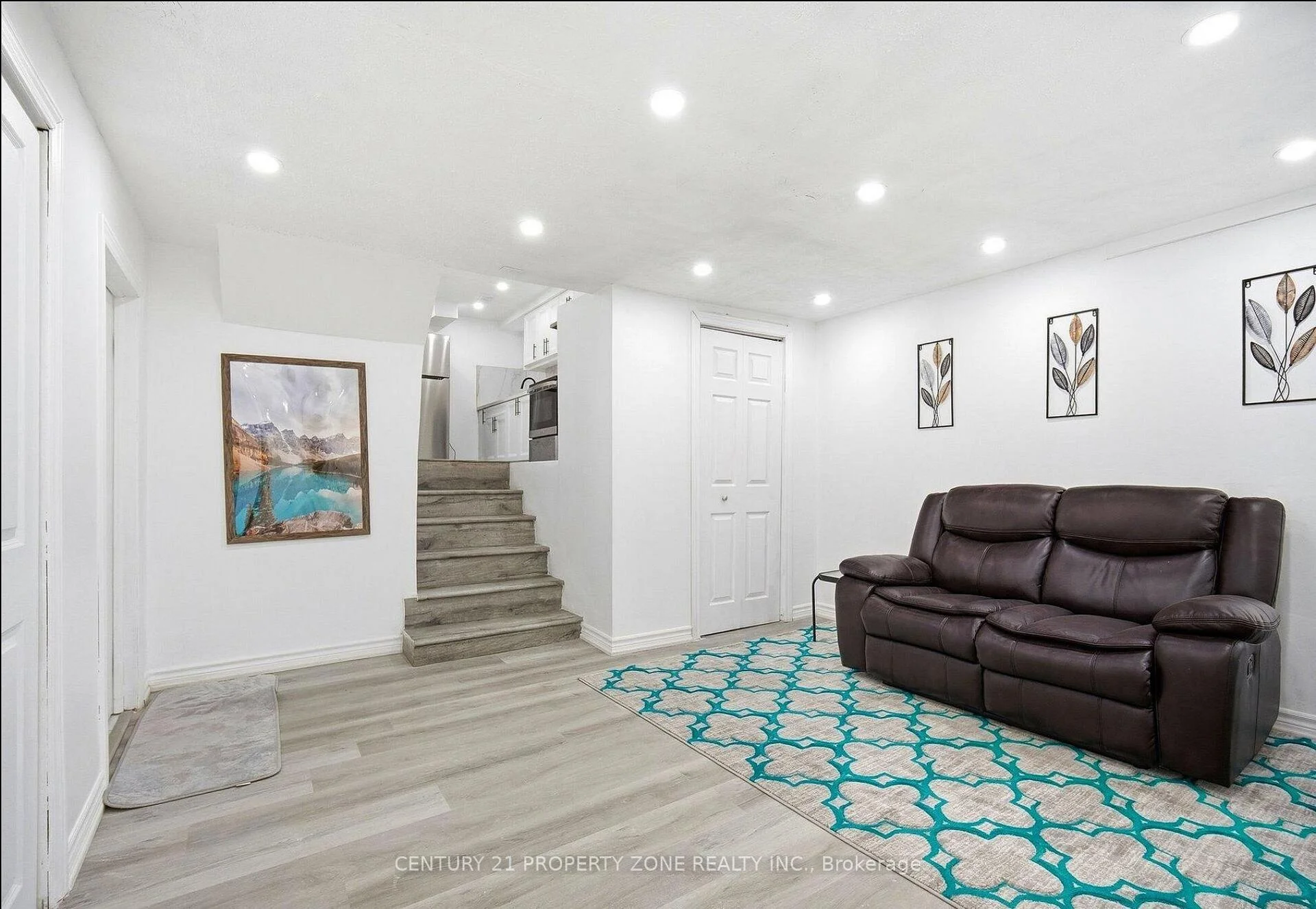 Photo 20 of 25 Abell Drive, Brampton, Madoc — HOMEH