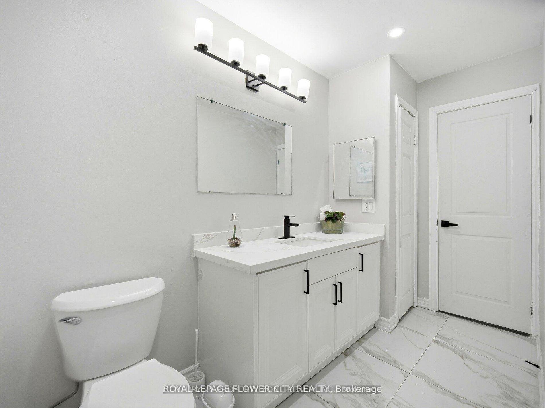 Photo 16 of 25 Abell Drive, Brampton, Madoc — HOMEH