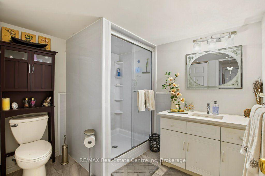 Photo 30 of 978 Edinburgh Road S, Guelph, Kortright West — HOMEH