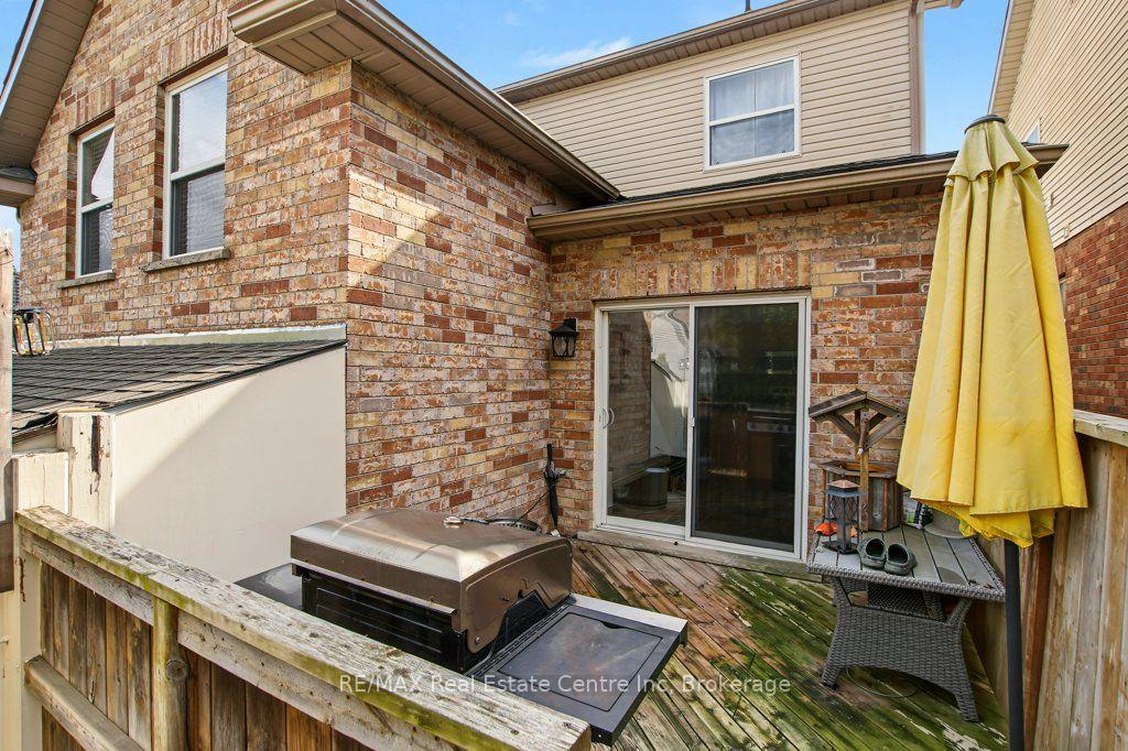Photo 34 of 978 Edinburgh Road S, Guelph, Kortright West — HOMEH