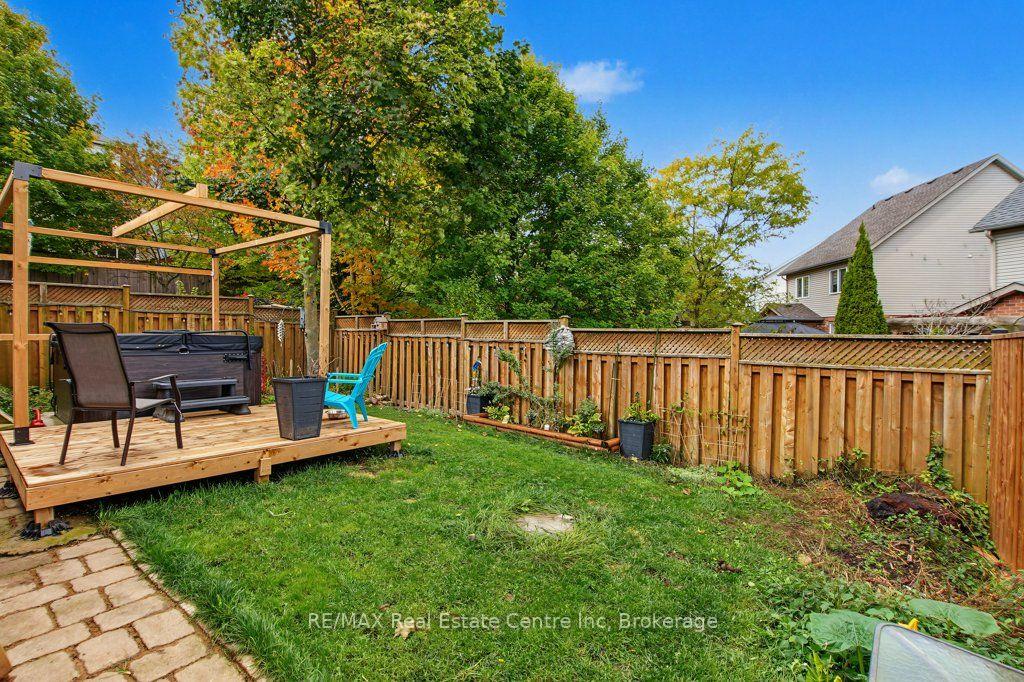 Photo 36 of 978 Edinburgh Road S, Guelph, Kortright West — HOMEH