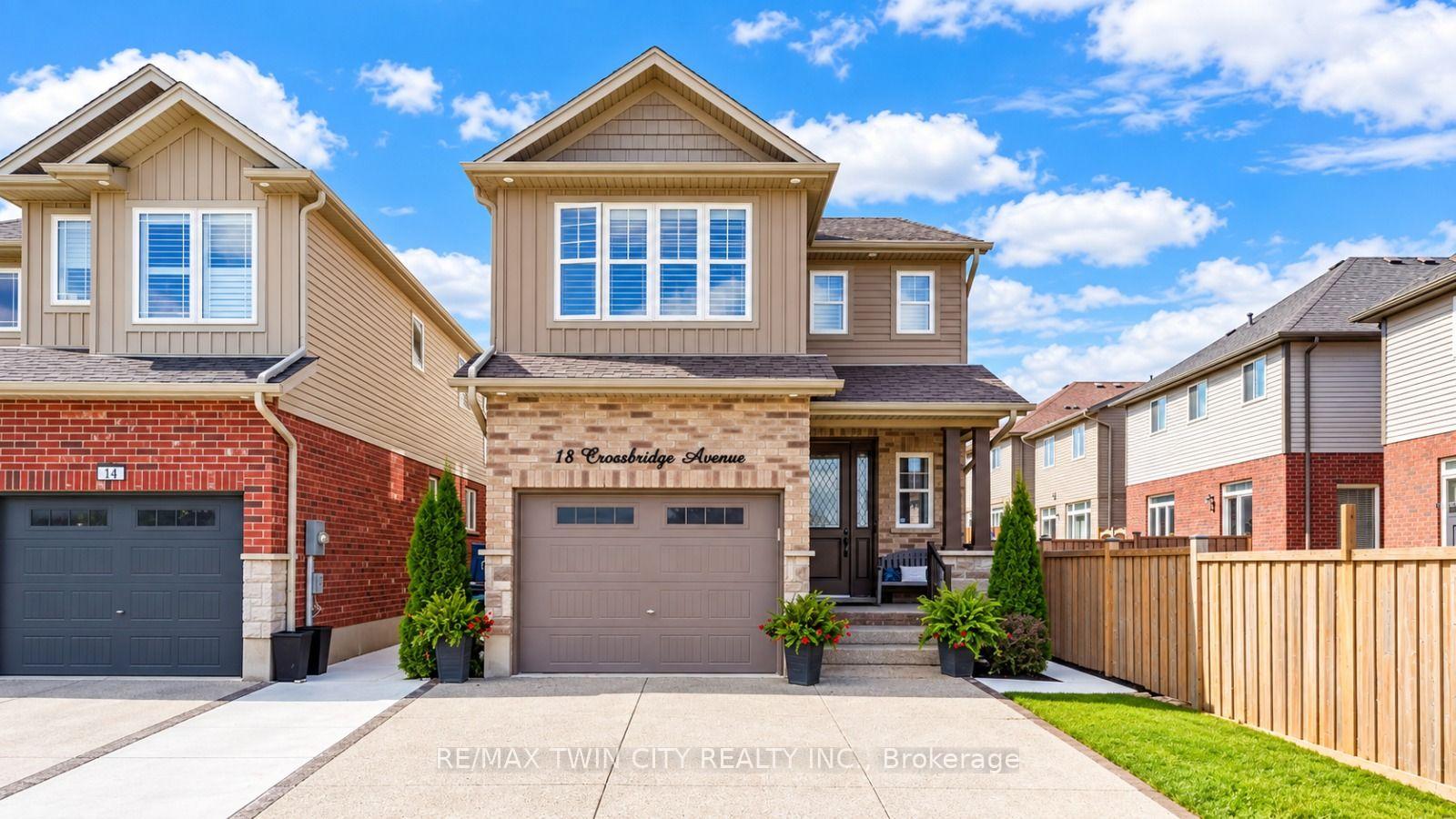 Photo 2 of 18 Crossbridge Avenue, Kitchener, Idlewood/Lackner Woods — HOMEH