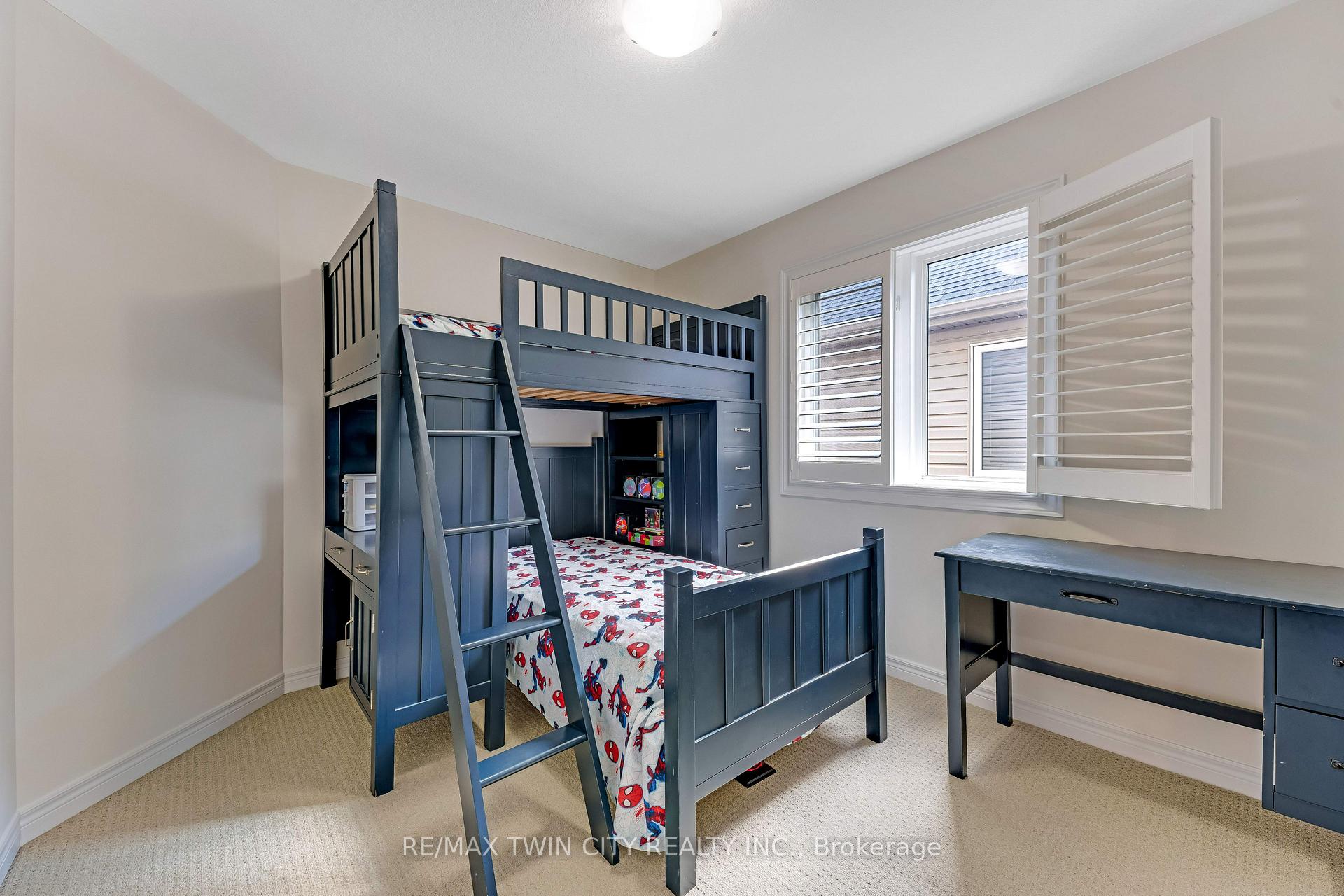 Photo 26 of 18 Crossbridge Avenue, Kitchener, Idlewood/Lackner Woods — HOMEH