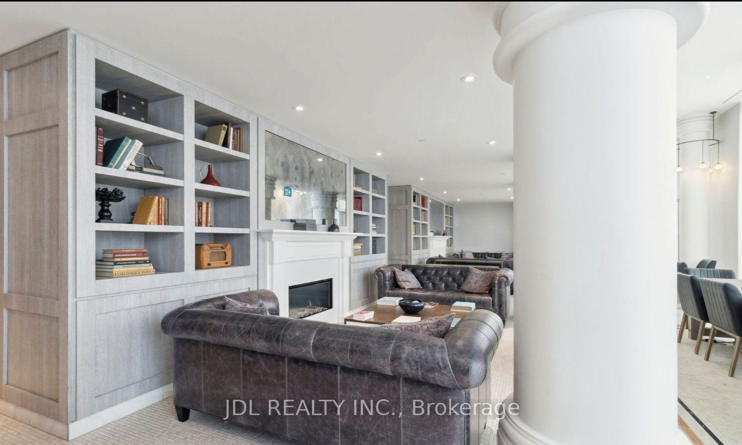Photo 4 of Unit 2007, 33 Helendale Avenue, Toronto, Yonge-Eglinton — HOMEH