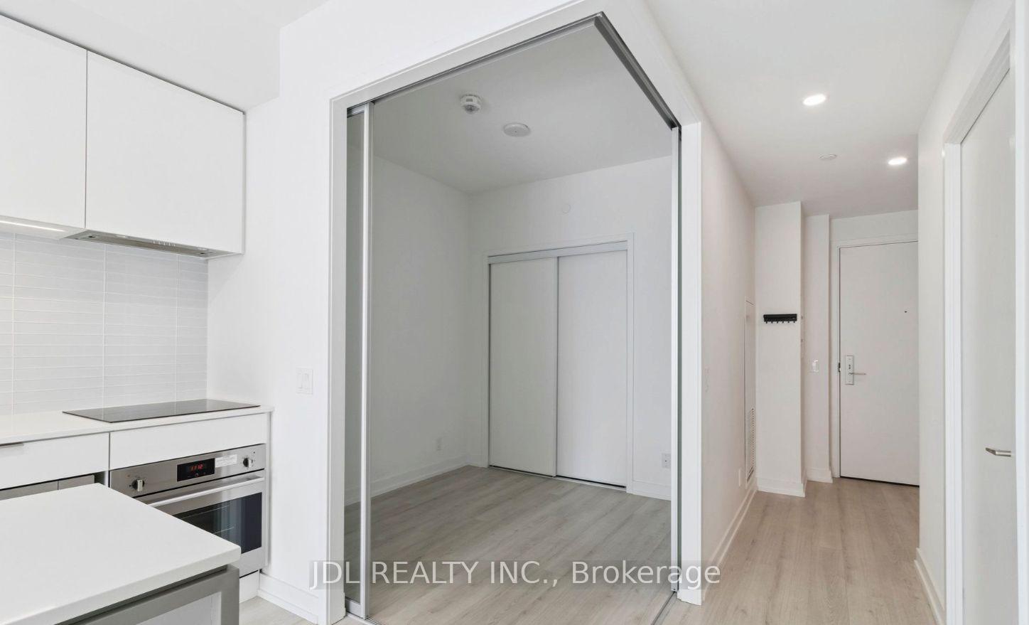 Photo 9 of Unit 2007, 33 Helendale Avenue, Toronto, Yonge-Eglinton — HOMEH