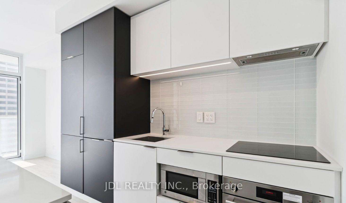 Photo 17 of Unit 2007, 33 Helendale Avenue, Toronto, Yonge-Eglinton — HOMEH