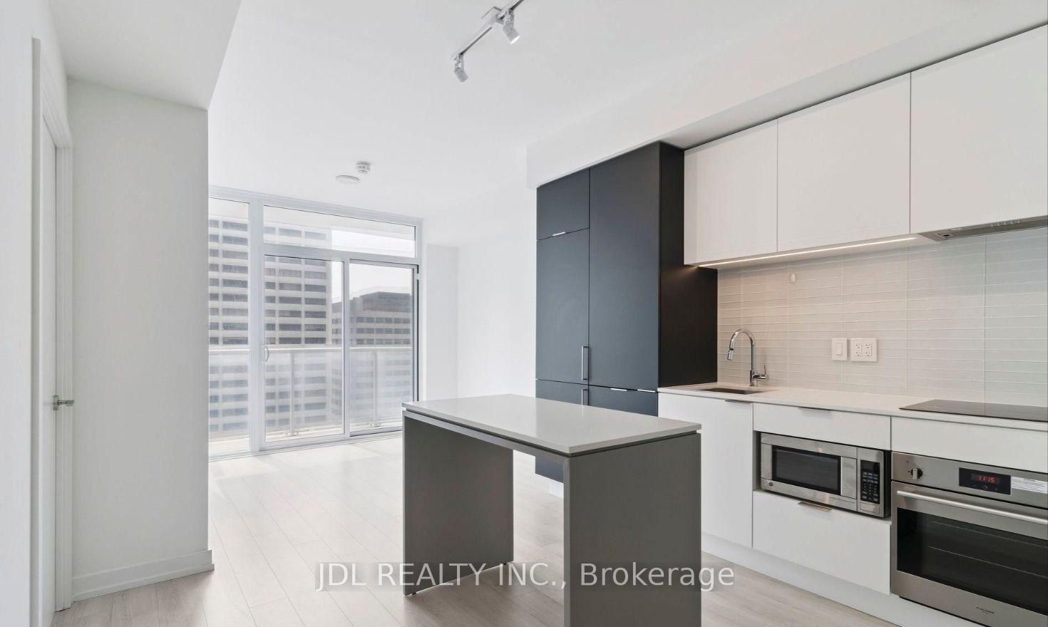 Photo 20 of Unit 2007, 33 Helendale Avenue, Toronto, Yonge-Eglinton — HOMEH