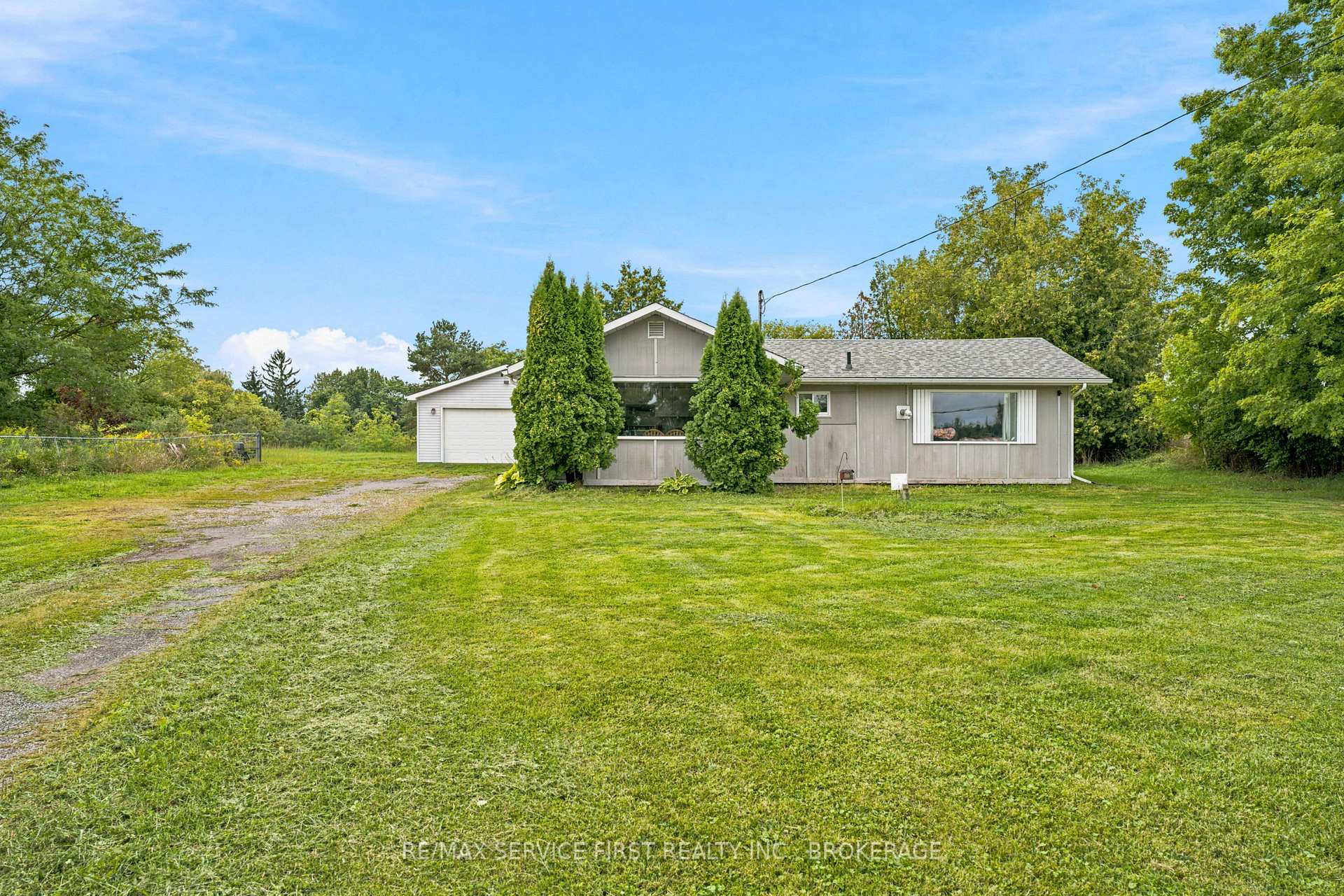 Photo 3 of 2867 Highway 2, Kingston, City North of 401 — HOMEH