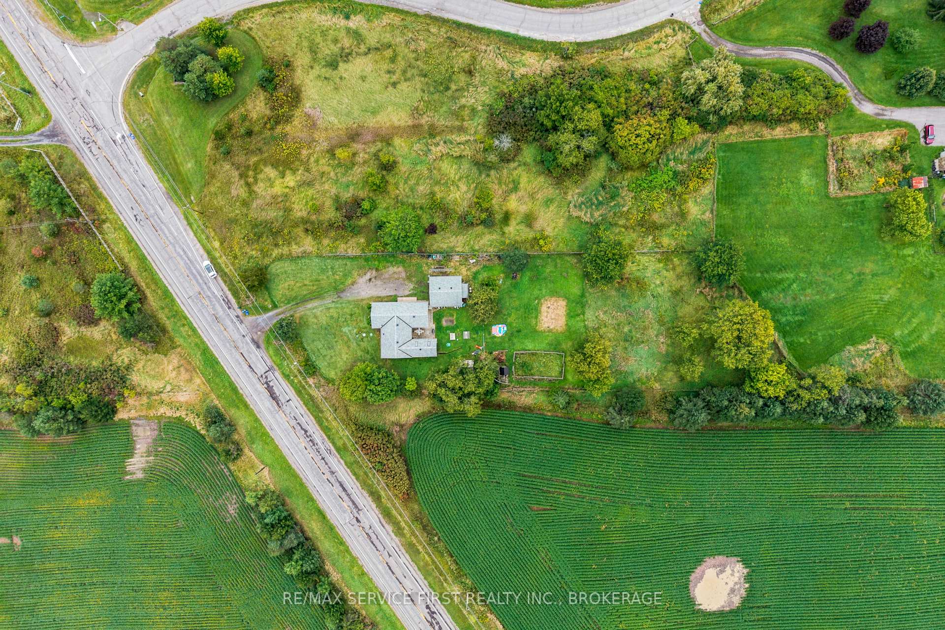 Photo 5 of 2867 Highway 2, Kingston, City North of 401 — HOMEH