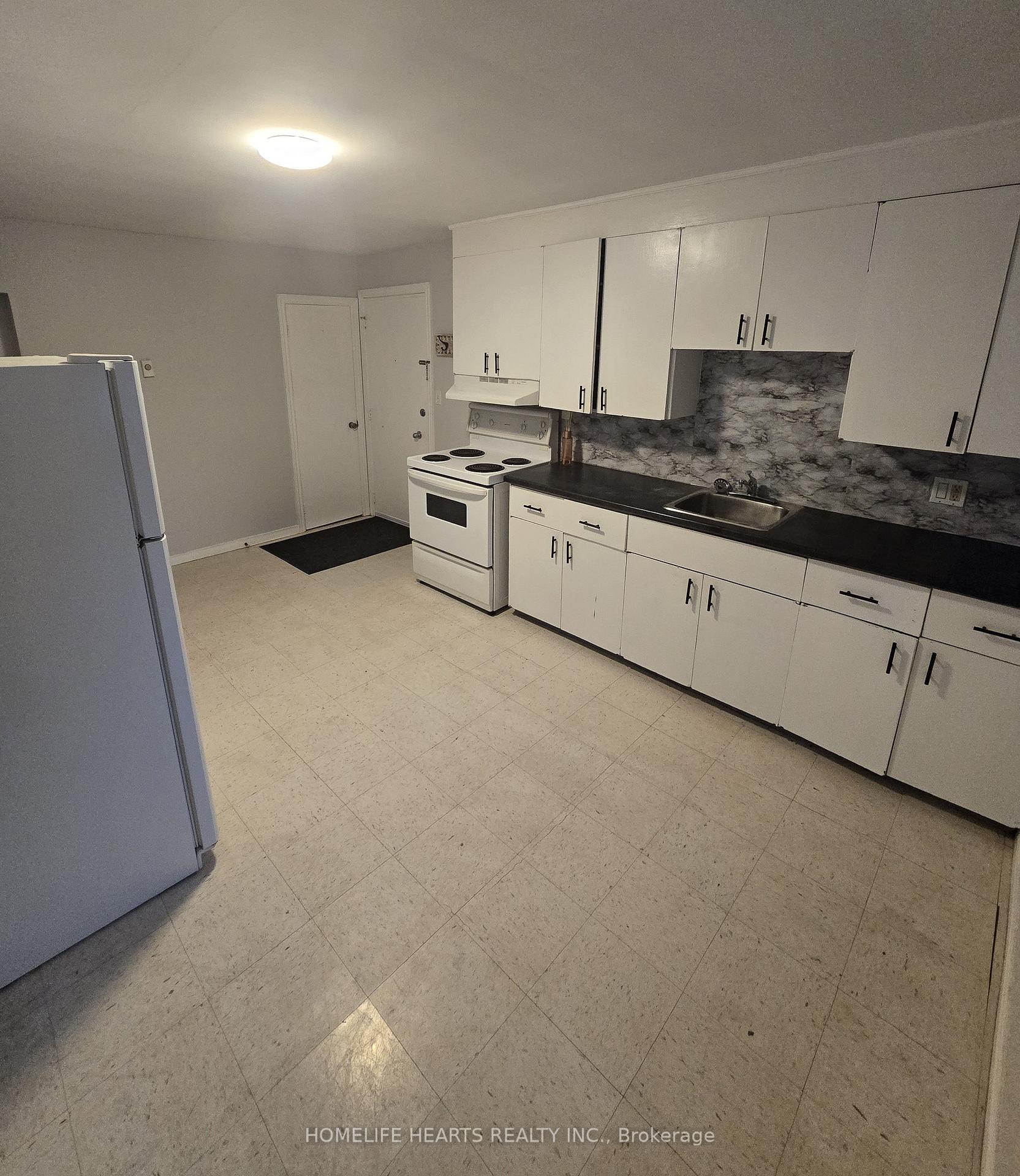 Photo 3 of Unit 3, 362 Grey Street, Brantford, East Ward — HOMEH