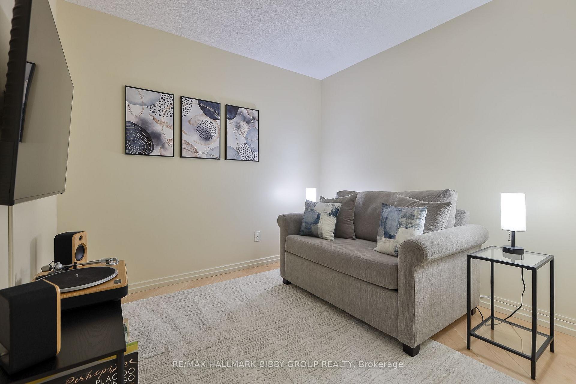 Photo 41 of Unit 1911, 208 Queens Quay W, Toronto, Waterfront Communities — HOMEH