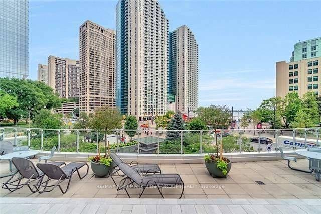 Photo 67 of Unit 1911, 208 Queens Quay W, Toronto, Waterfront Communities — HOMEH
