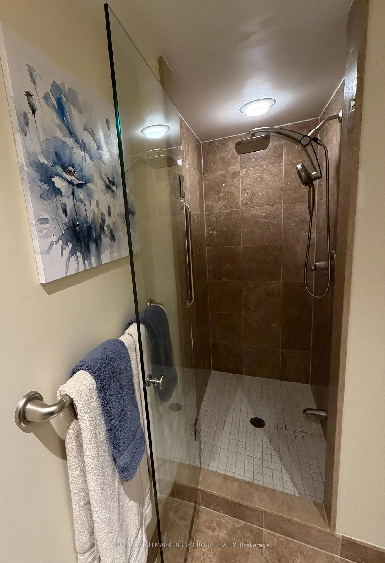 Photo 48 of Unit 1911, 208 Queens Quay W, Toronto, Waterfront Communities — HOMEH