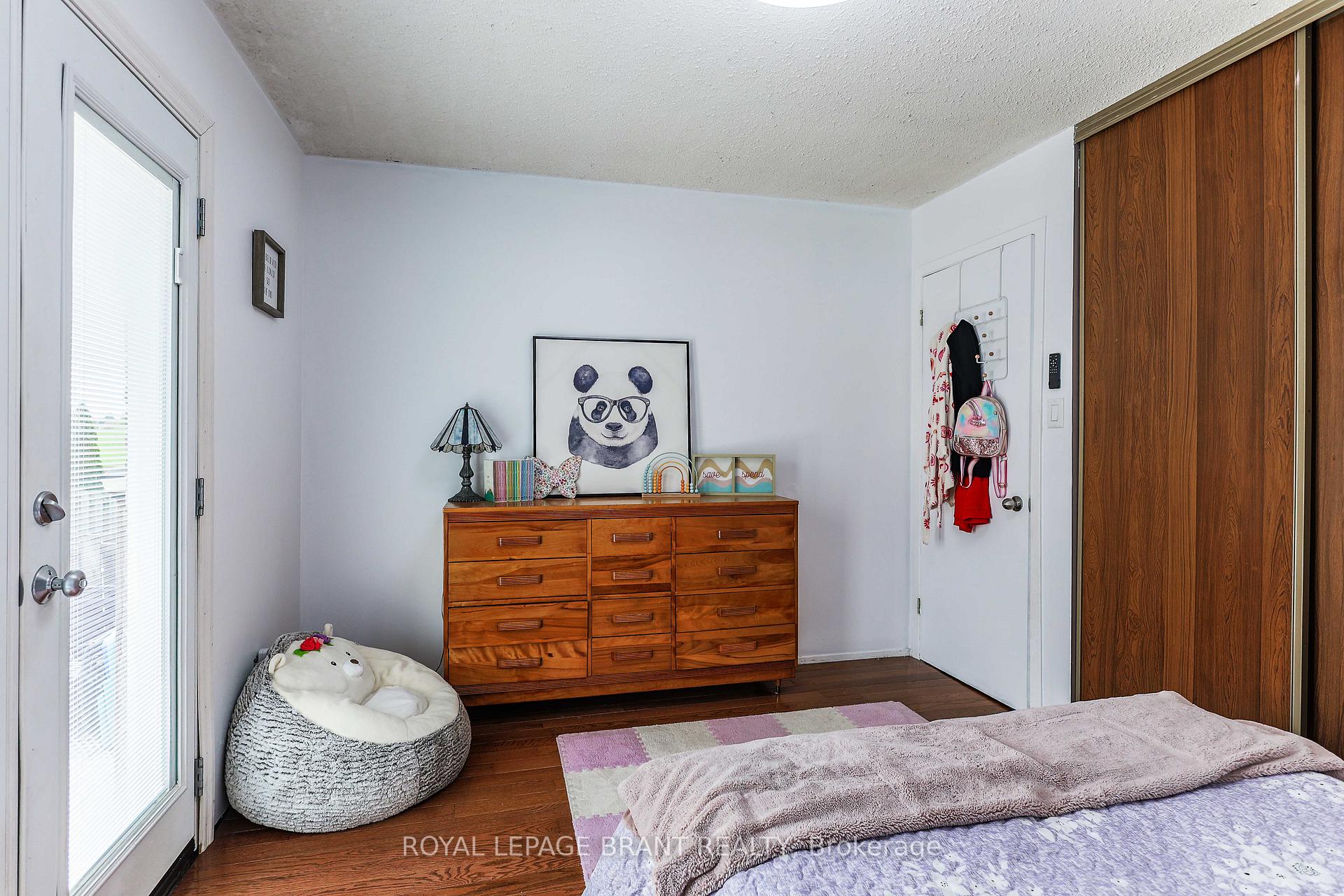 Photo 15 of 156 Ashgrove Avenue, Brant, Brantford Twp — HOMEH