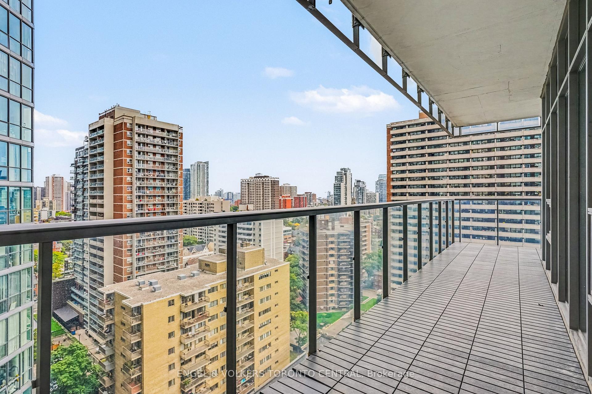 Photo 14 of Unit 1503, 33 Charles Street E, Toronto, Church-Yonge Corridor — HOMEH