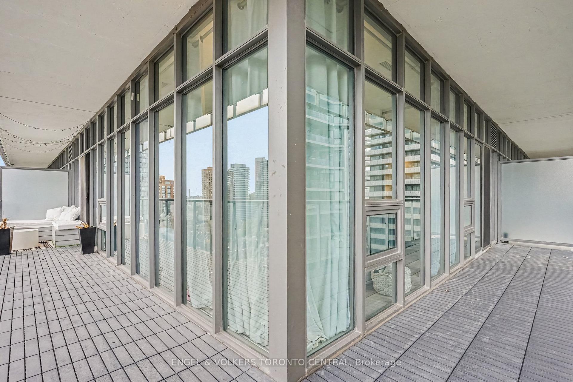 Photo 15 of Unit 1503, 33 Charles Street E, Toronto, Church-Yonge Corridor — HOMEH