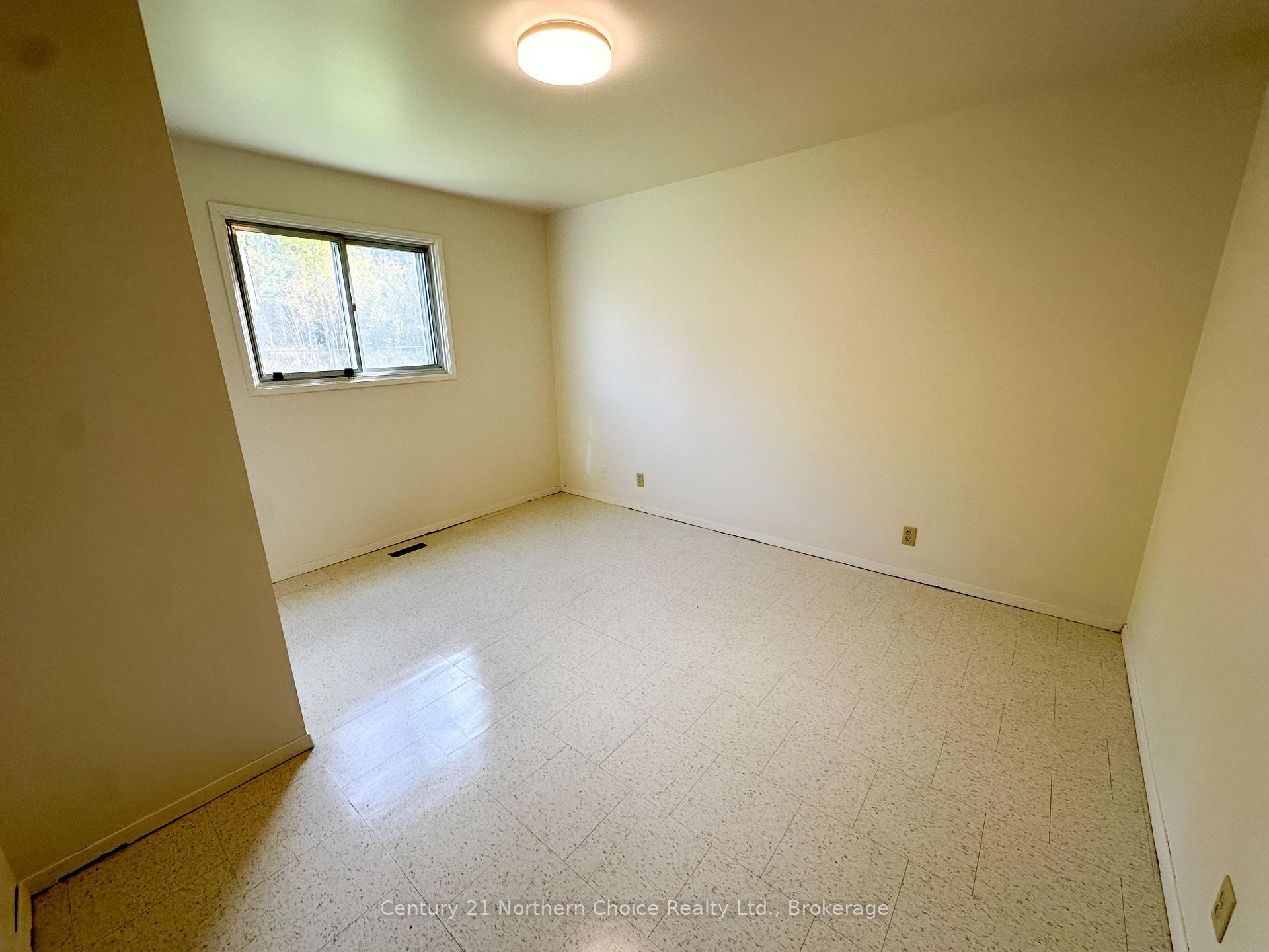 Photo 25 of 46/48 Birch Drive, Ear Falls — HOMEH