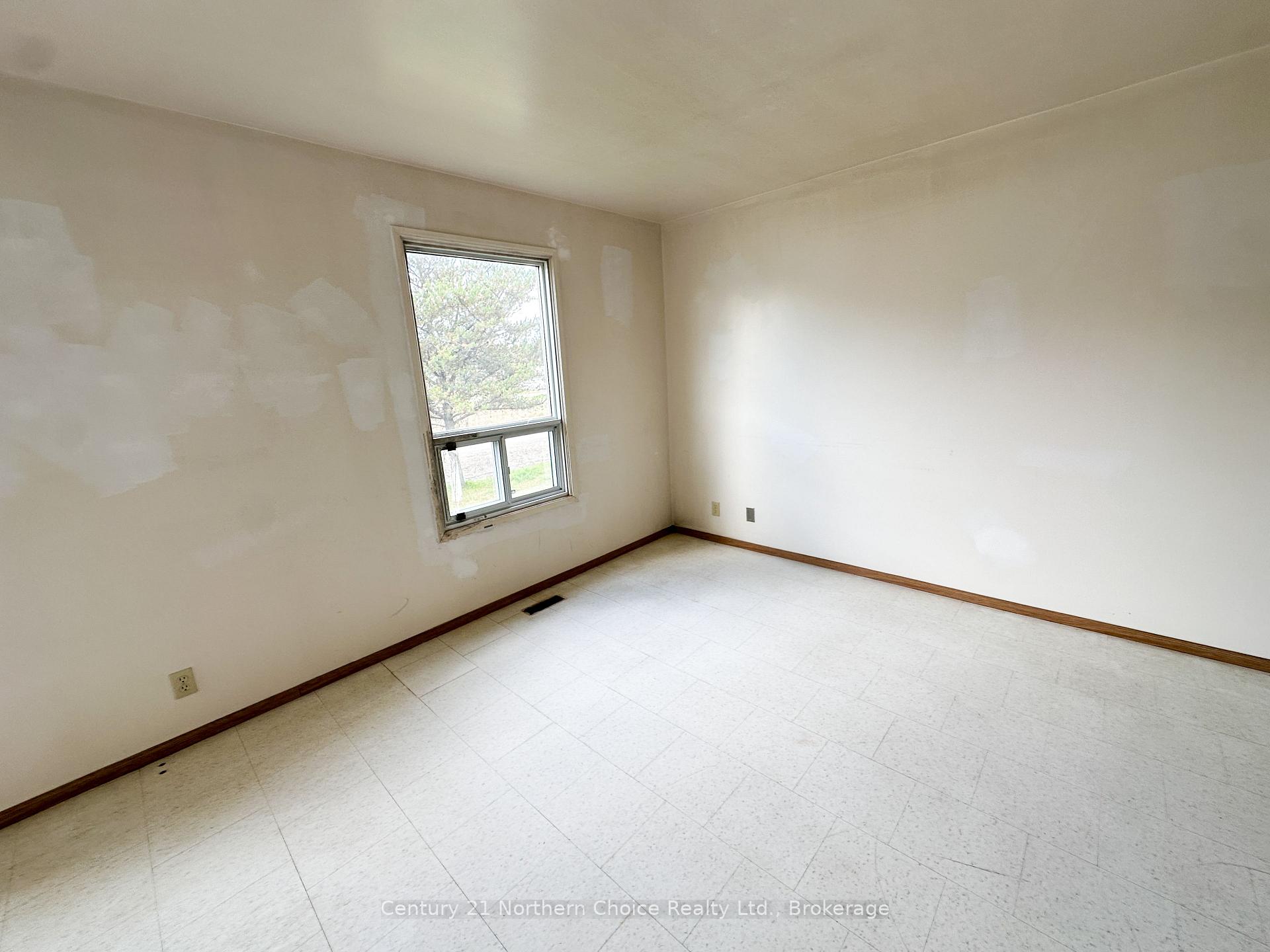 Photo 32 of 46/48 Birch Drive, Ear Falls — HOMEH