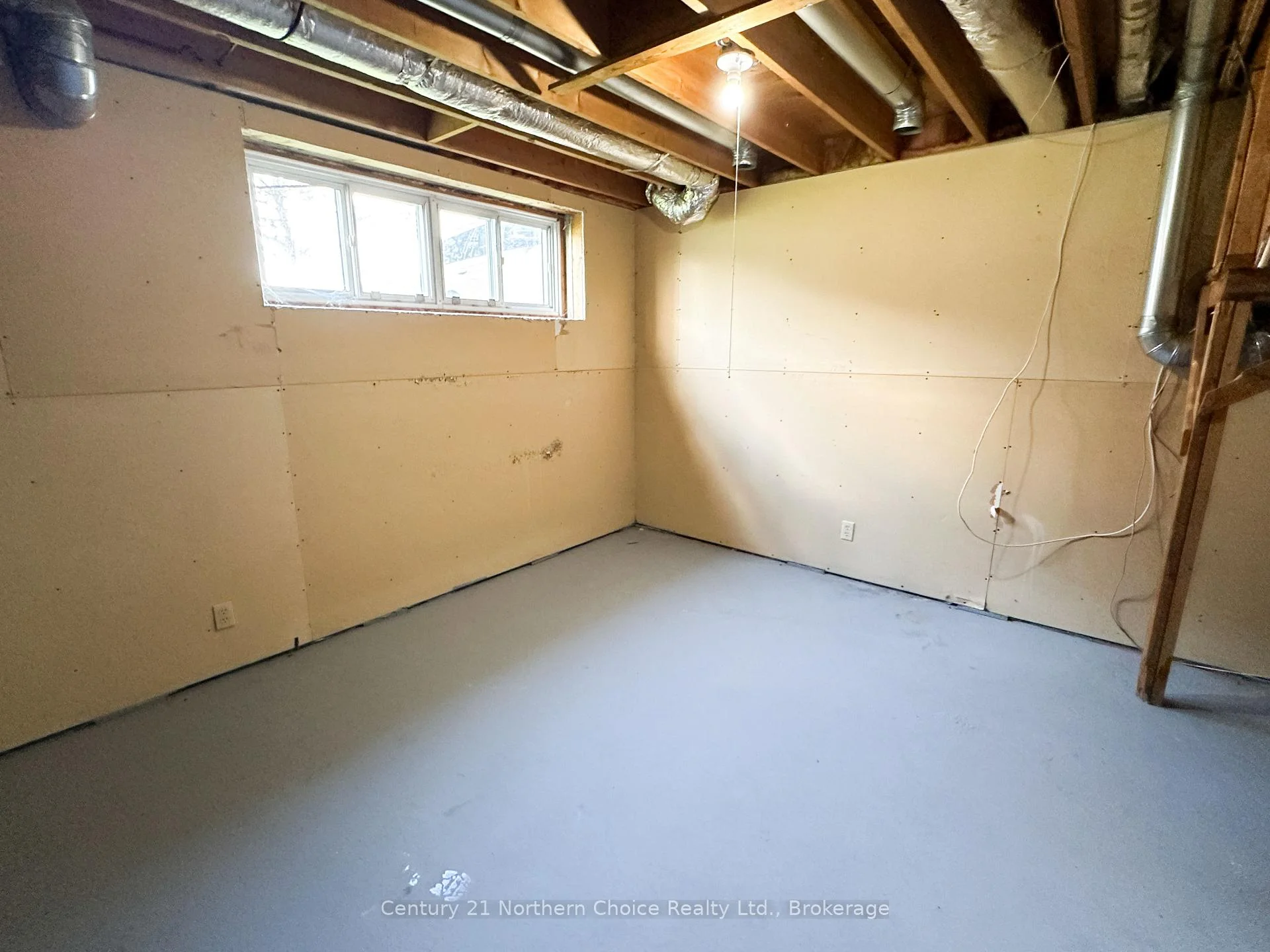 Photo 14 of 46/48 Birch Drive, Ear Falls — HOMEH