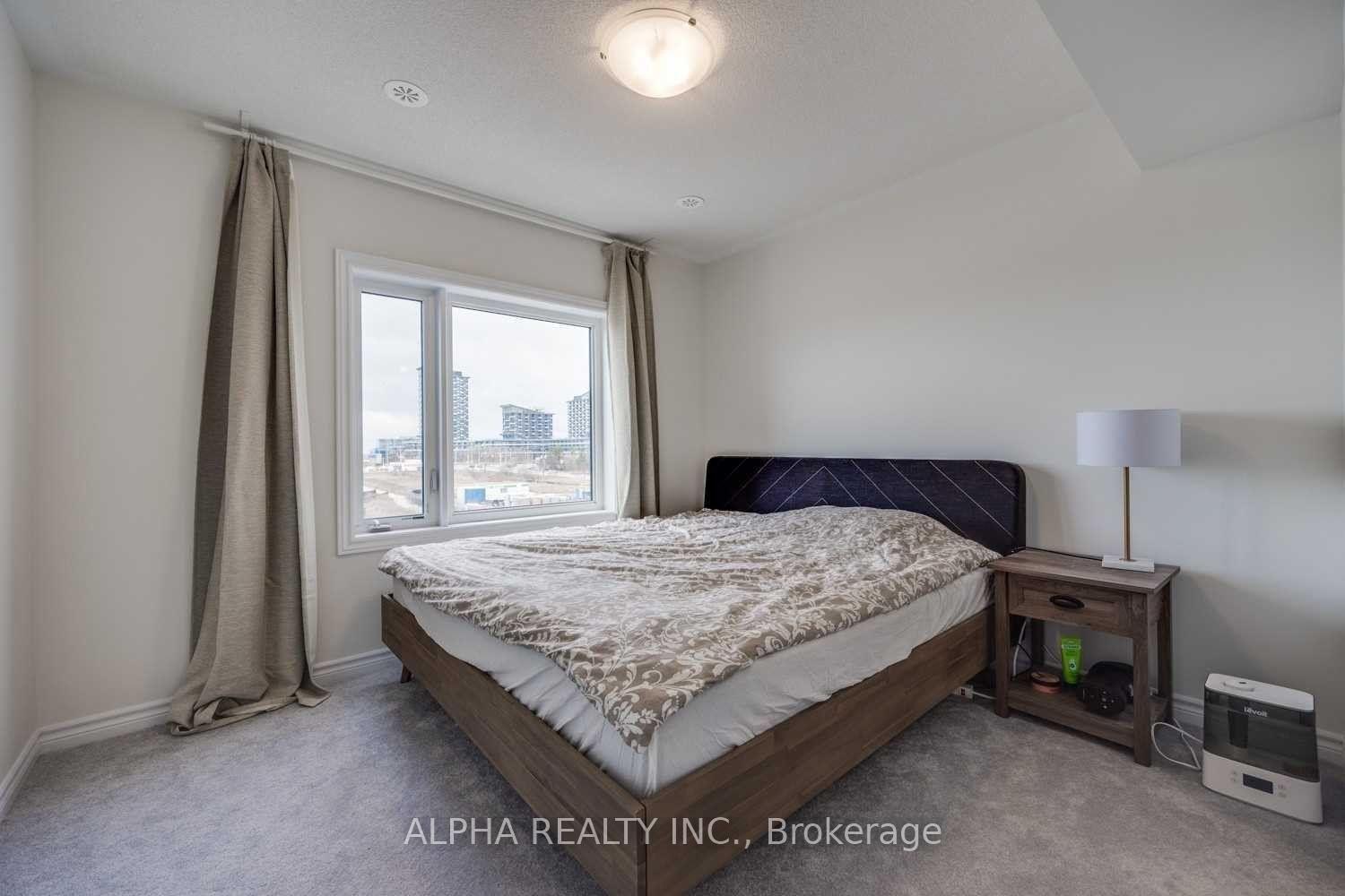 Photo 22 of Unit 21, 348 Wheat Boom Drive, Oakville, Joshua Meadows — HOMEH