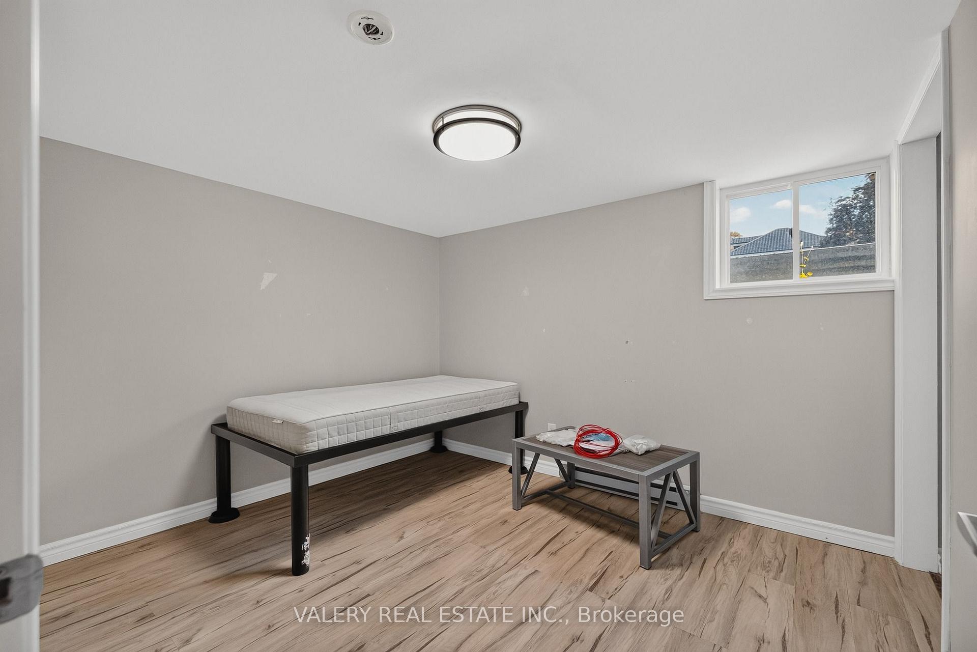Photo 8 of 752 Sherring Street, Cambridge, Preston South — HOMEH