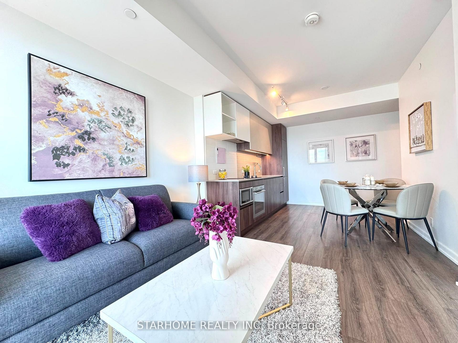 Photo of Unit 1515, 1000 Portage Parkway