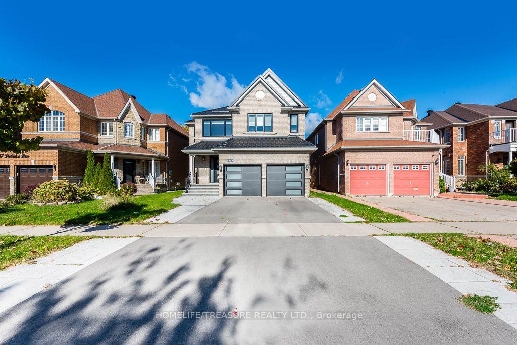 Photo 2 of 3353 Destination Drive, Mississauga, Churchill Meadows — HOMEH